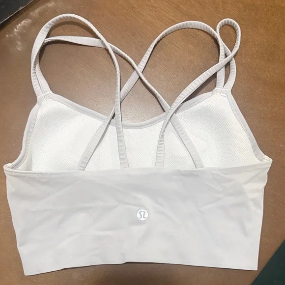 Women's Lululemon White Strappy Sports Bra - Picture 2 of 2